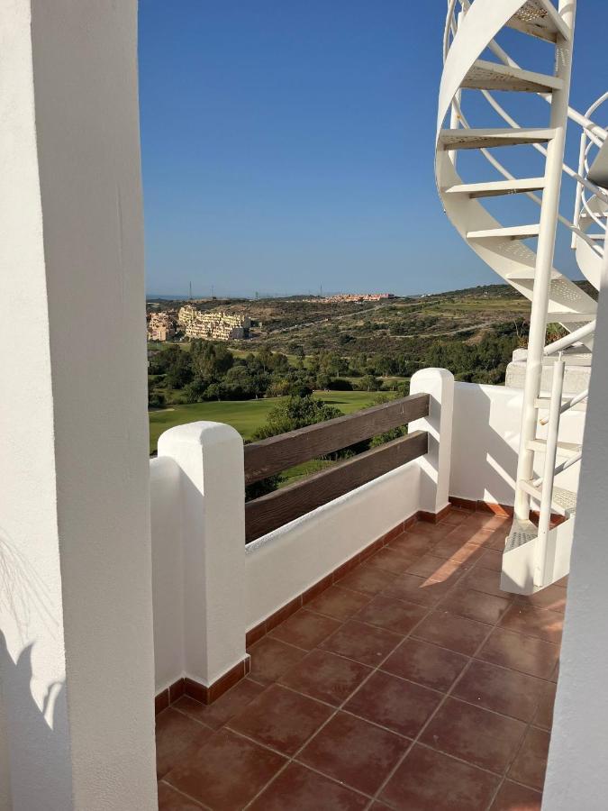 Penthouse Seaview And Golf Valle Romano Estepona Buitenkant foto