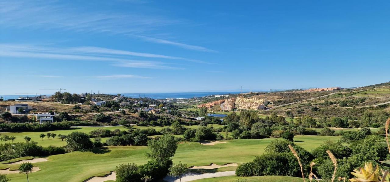 Penthouse Seaview And Golf Valle Romano Estepona Buitenkant foto